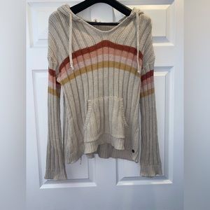 Rip Curl Women’s woven sweater.